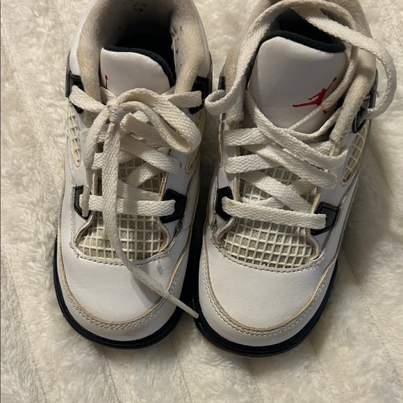 Jordan 4 Retro White Cement (Toddler) - Picture 4 of 14
